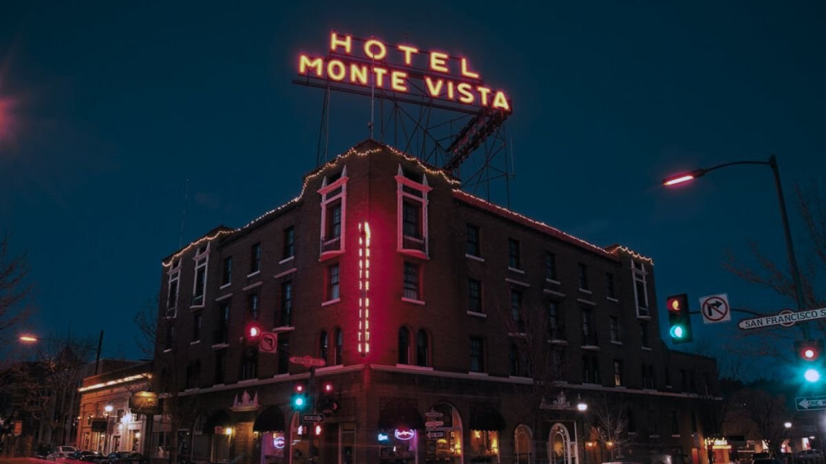A century-old hotel in the middle of downtown Arizona